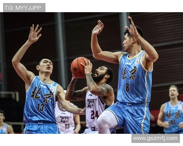 广州篮球队引领最新篮球团队协作榜单前十名精彩表现分析